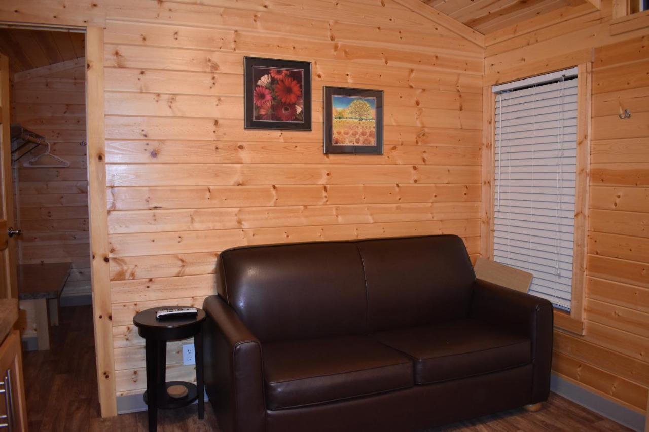 Tall Chief Camping Resort Cottage 1 Pleasant Hill Exteriör bild